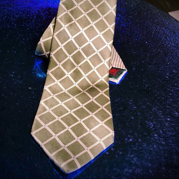Tommy Hilfiger neck tie - Picture 3 of 6